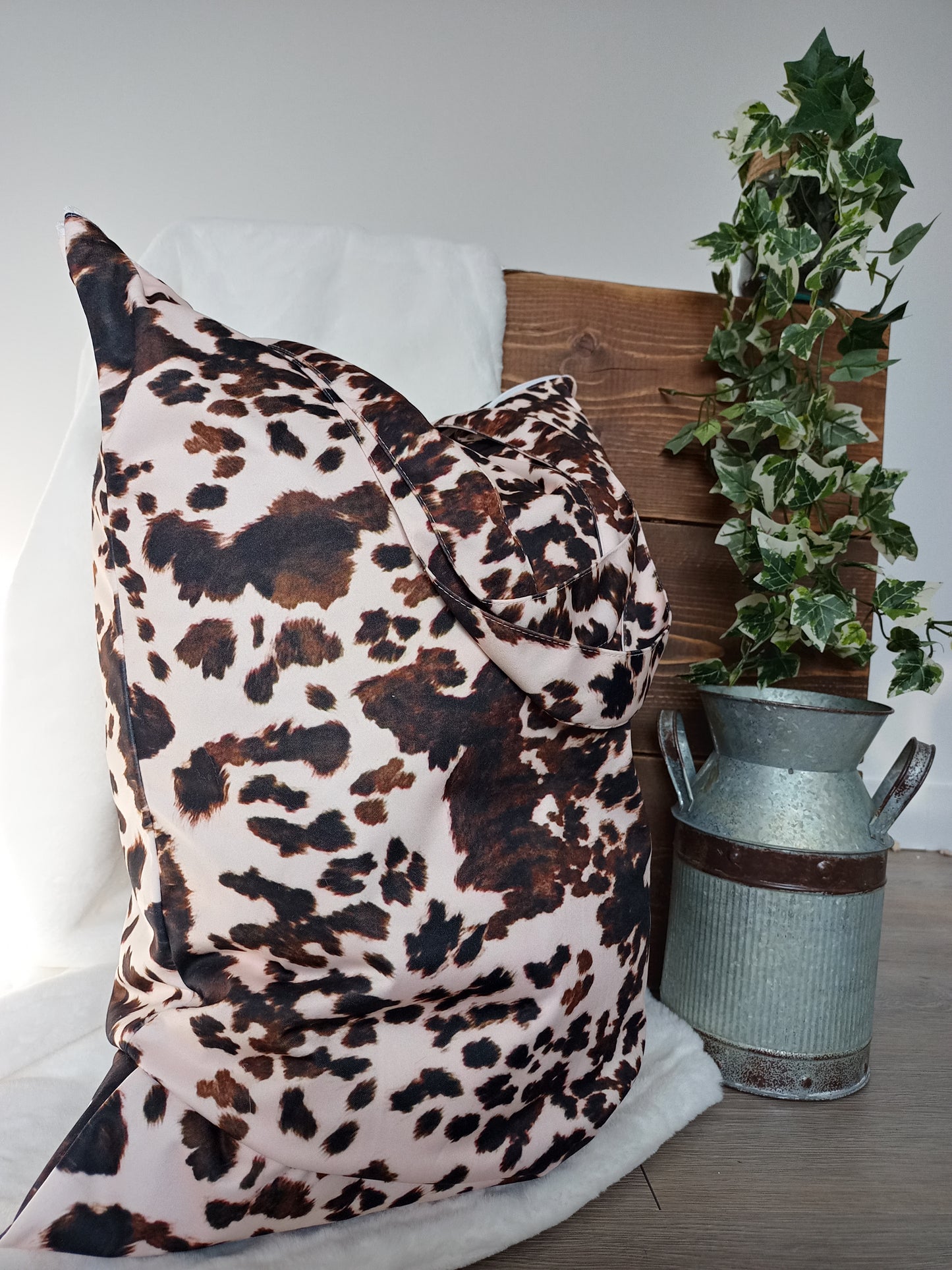 Longhorn Cowhide - XL Wetbag